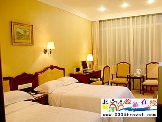 秦皇島報(bào)業(yè)商務(wù)酒店