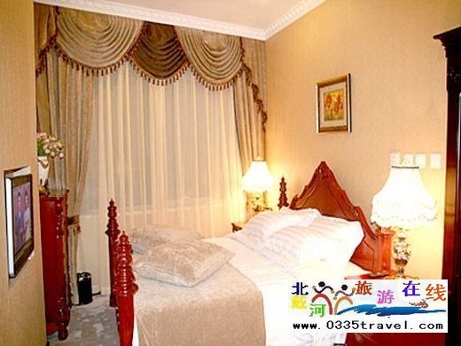 秦皇島報(bào)業(yè)商務(wù)酒店