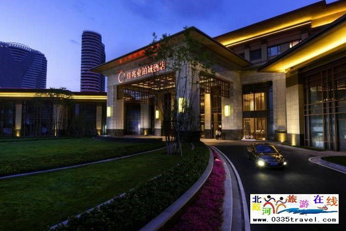 東戴河佳兆業(yè)鉑域酒店