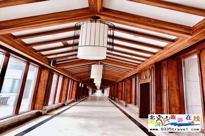 東戴河宏躍海景帝苑大酒店