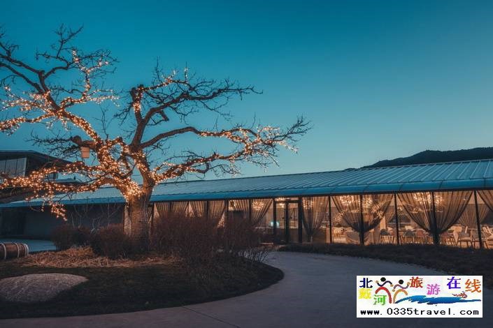 秦皇島山海間溫泉藝術中心酒店