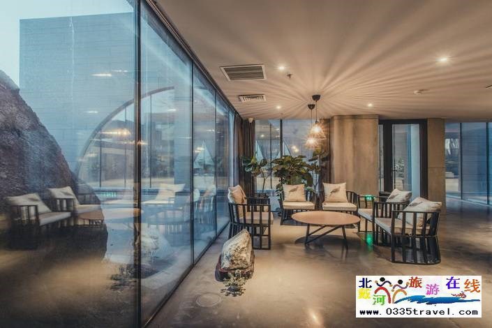 秦皇島山海間溫泉藝術中心酒店