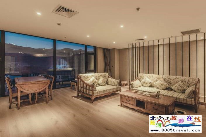 秦皇島山海間溫泉藝術中心酒店