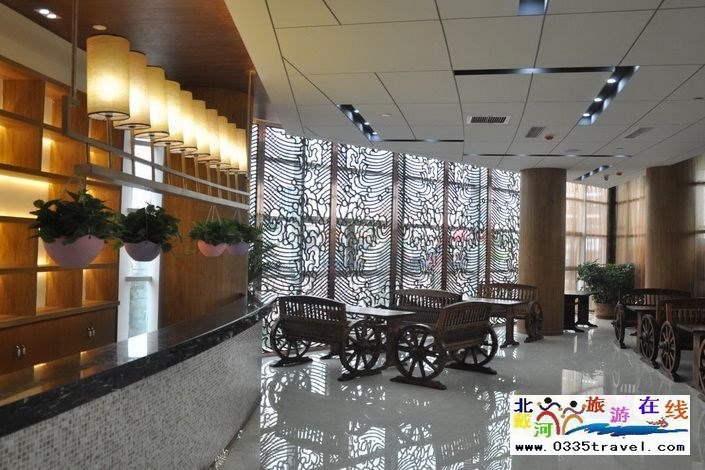 北戴河黃金海岸海景龍?jiān)肪频觌娫?huà)15703350808