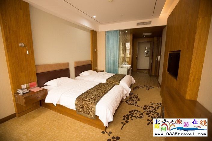 黃金海岸恒鑫假日酒店電話0335-3522588 18633570222