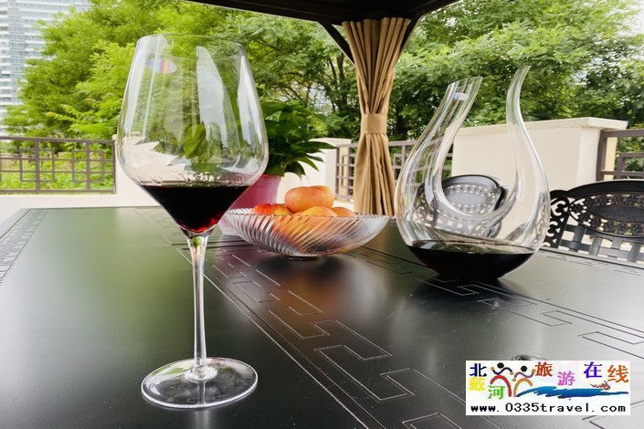 東戴河近海別墅(輕奢泳池小院)咨詢與i的那個電話18633570222 15703350808