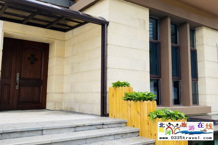 東戴河近海別墅(輕奢泳池小院)咨詢與i的那個電話18633570222 15703350808