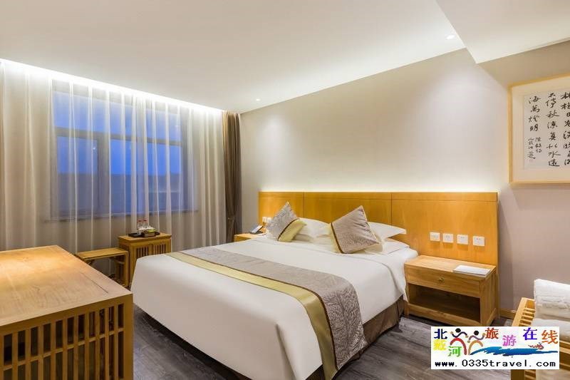 山海關(guān)閑庭書(shū)法酒店