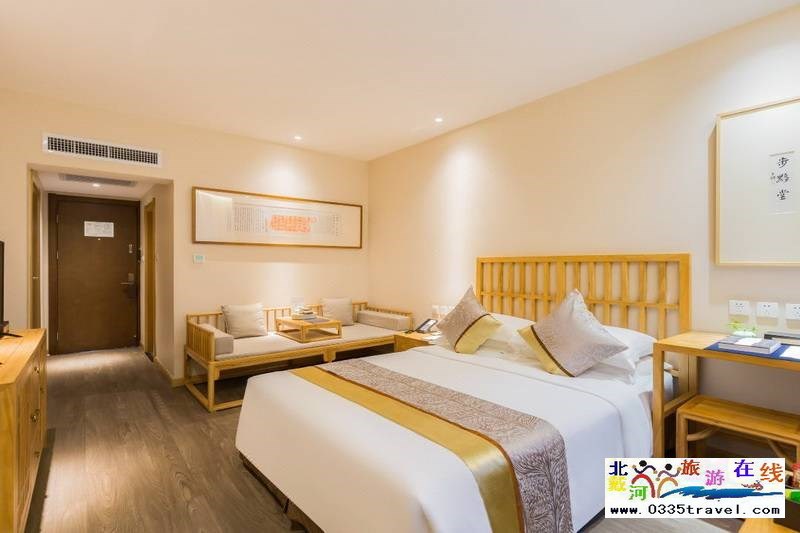 山海關(guān)閑庭書(shū)法酒店