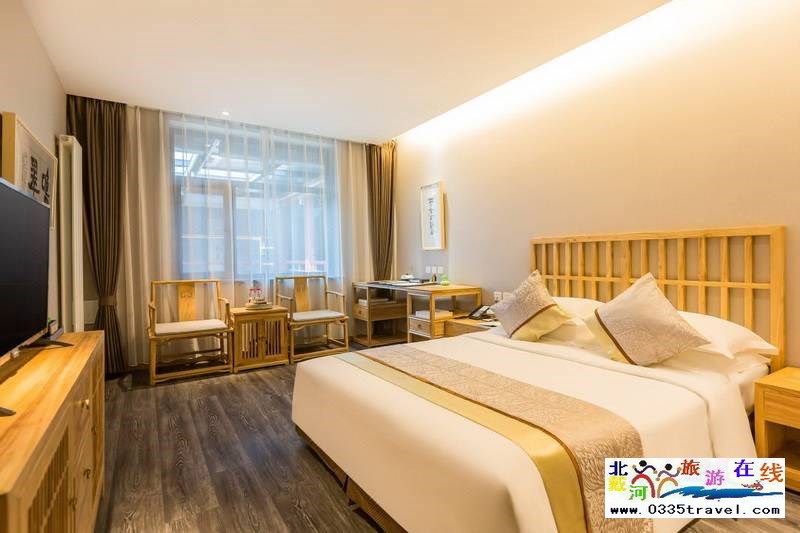 山海關(guān)閑庭書(shū)法酒店