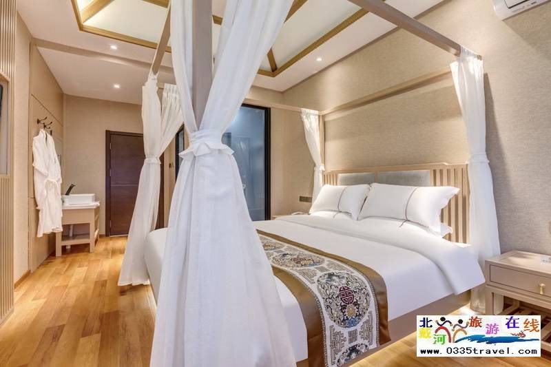 山海關古城十里楠舍酒店