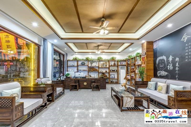 山海關(guān)古城古典特色庭院民宿