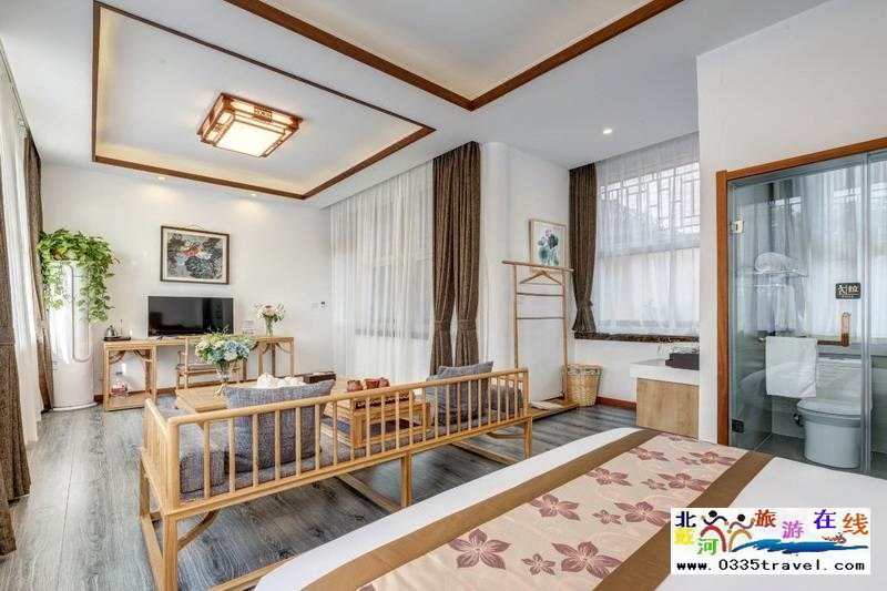 山海關(guān)古城古典特色庭院民宿