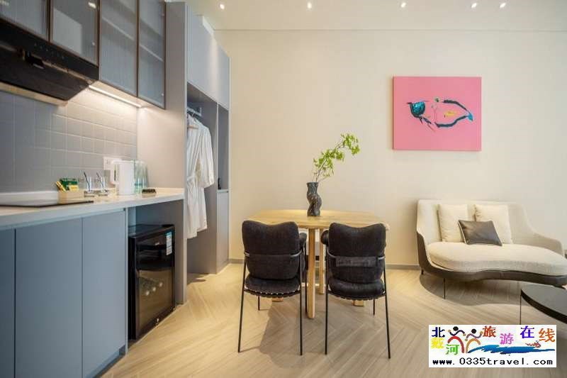 北戴河葡萄島海納山藍境度假酒店