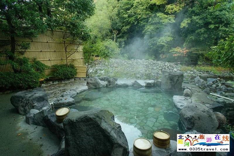 秦皇島山海間溫泉藝術(shù)中心酒電話15703350808