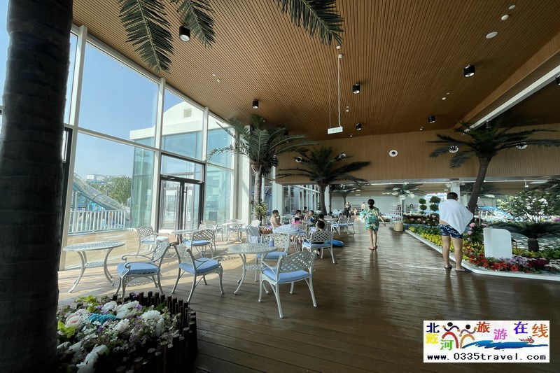 秦皇島圣托里尼雅閣藍(lán)頂溫泉