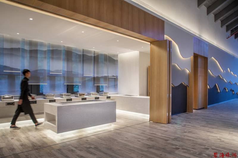 承德金山嶺長城大酒店咨詢預(yù)定電話18633570222 15703350808 承德金山嶺長城大酒店咨詢預(yù)定電話18633570222 15703350808