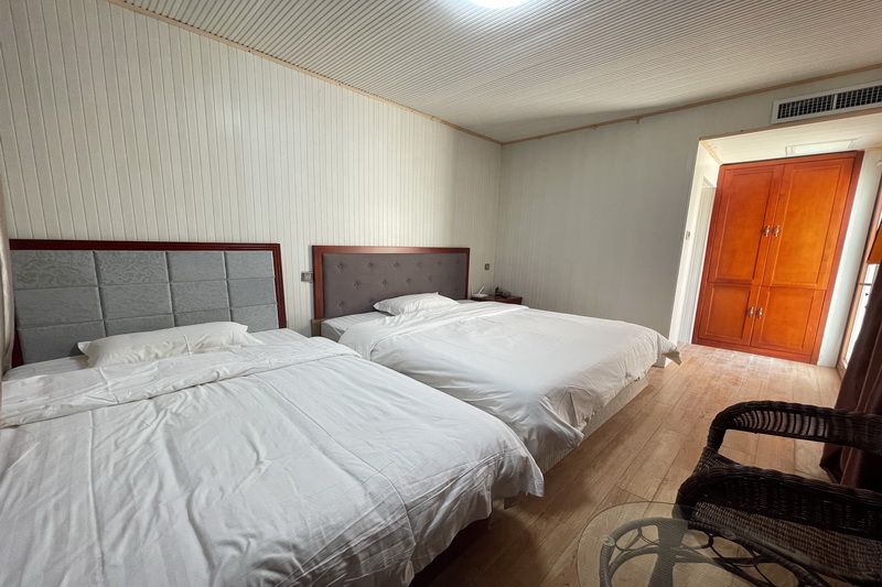 東戴河帝景海親海集裝箱酒店