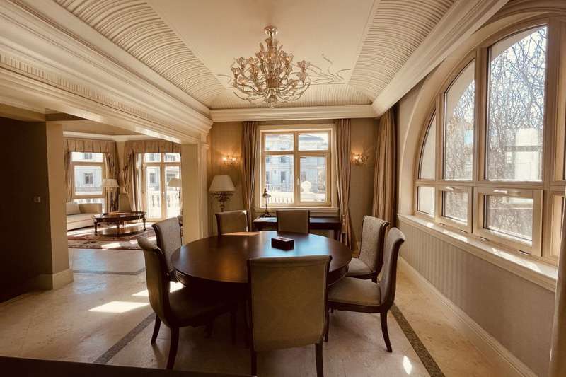 北戴河濱海會館-北戴河濱海獨棟商務(wù)度假別墅-彩濤閣